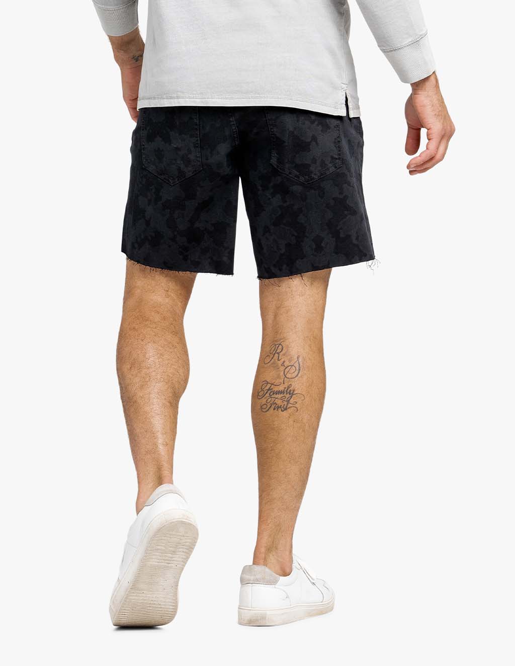 Camos - Image 5